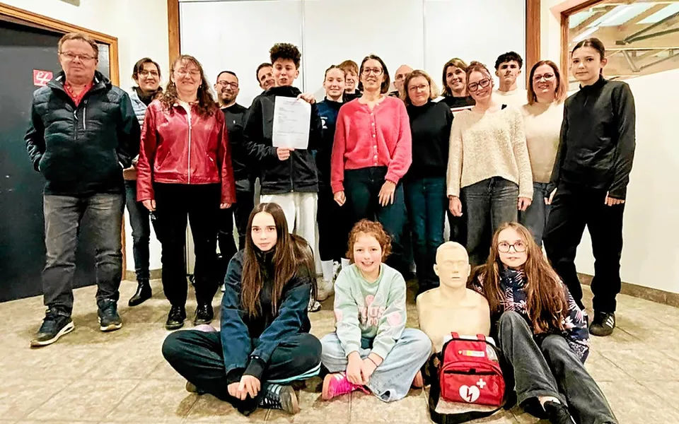 À Plomodiern, les licenciés de l’Entente de Châteaulin Handball initiés aux gestes qui sauvent